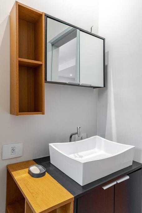 Apartamento Ape33 Sp - Kit Equipada São Paulo